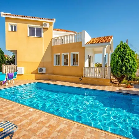 Villa Gardenia By *