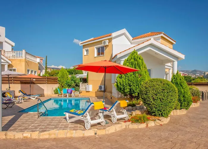 Gardenia By * Pegeia